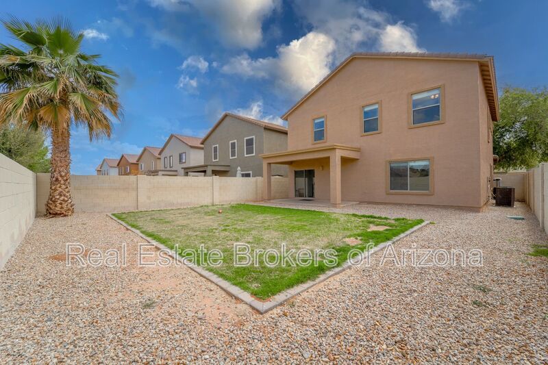 Spacious San Tan Valley Home | 4 Beds, Loft + Grass Backyard property image