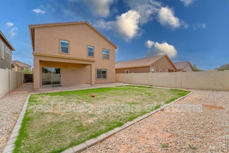 Spacious San Tan Valley Home | 4 Beds, Loft + Grass Backyard property image
