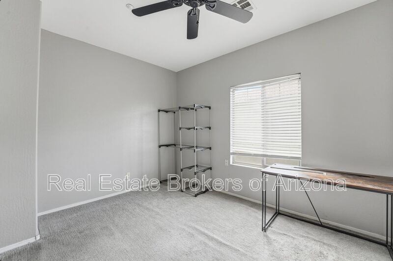 Bright 3-Bed Townhouse in Quiet Gated Community Near ASU property image