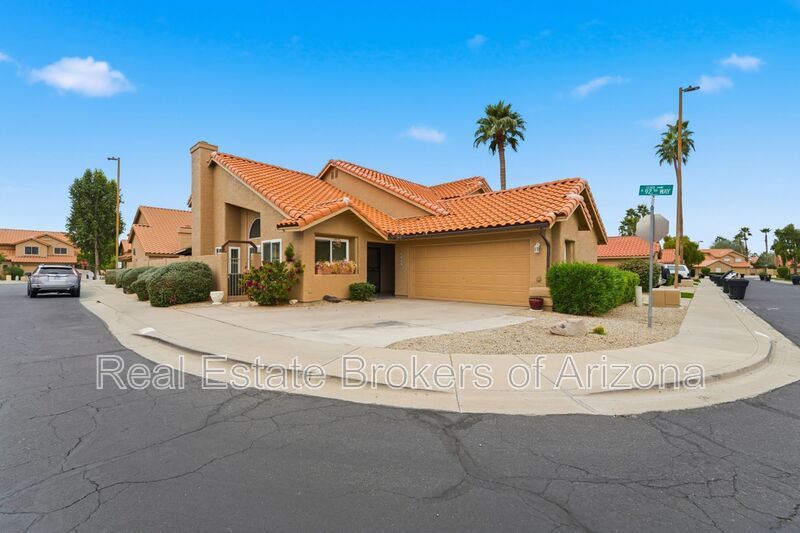 Fully Furnished Scottsdale Home with Bonus Room & 2-Car Garage property image