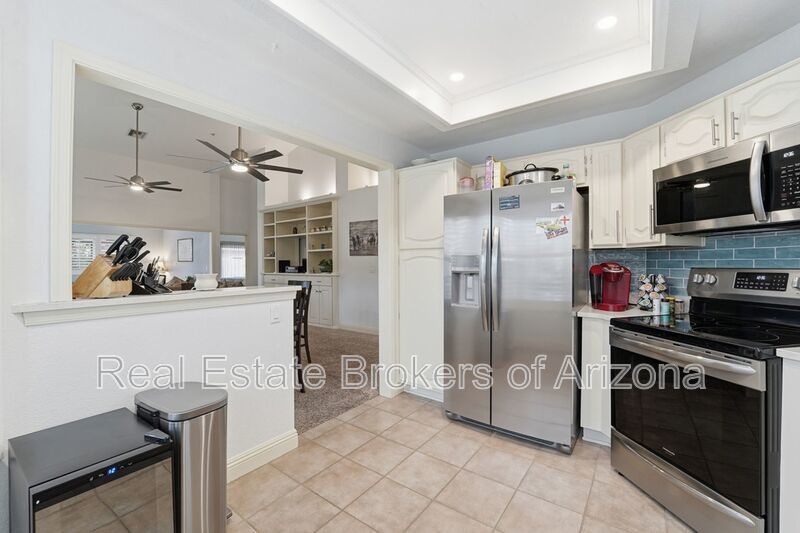 Fully Furnished Scottsdale Home with Bonus Room & 2-Car Garage property image