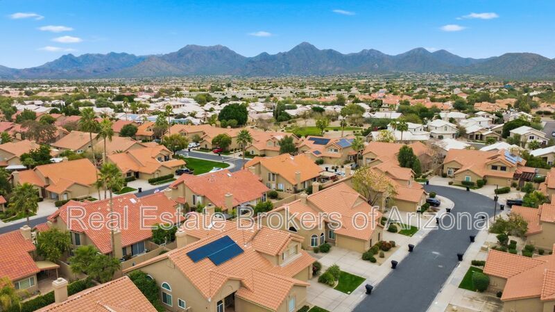 Fully Furnished Scottsdale Home with Bonus Room & 2-Car Garage property image