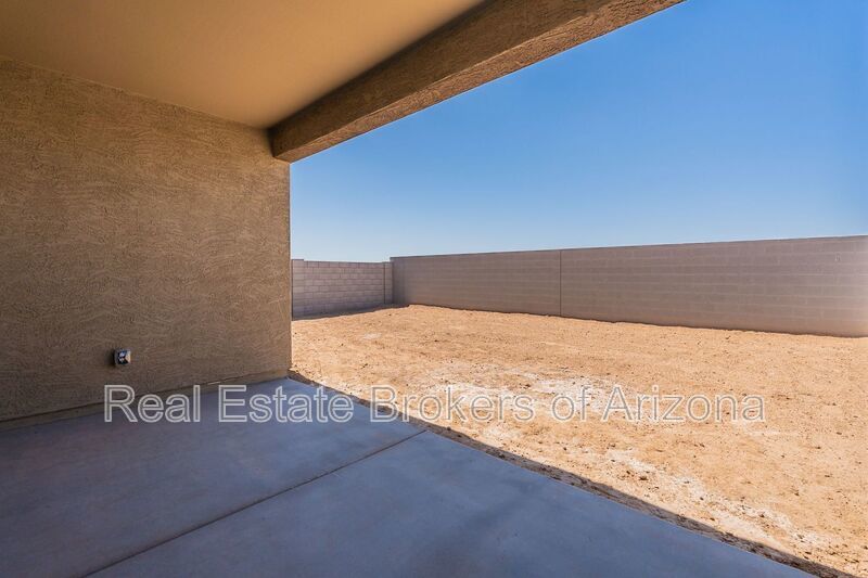 Modern 3-Bed + Den Home in Ventana De Estrellas property image