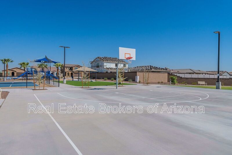 Modern 3-Bed + Den Home in Ventana De Estrellas property image