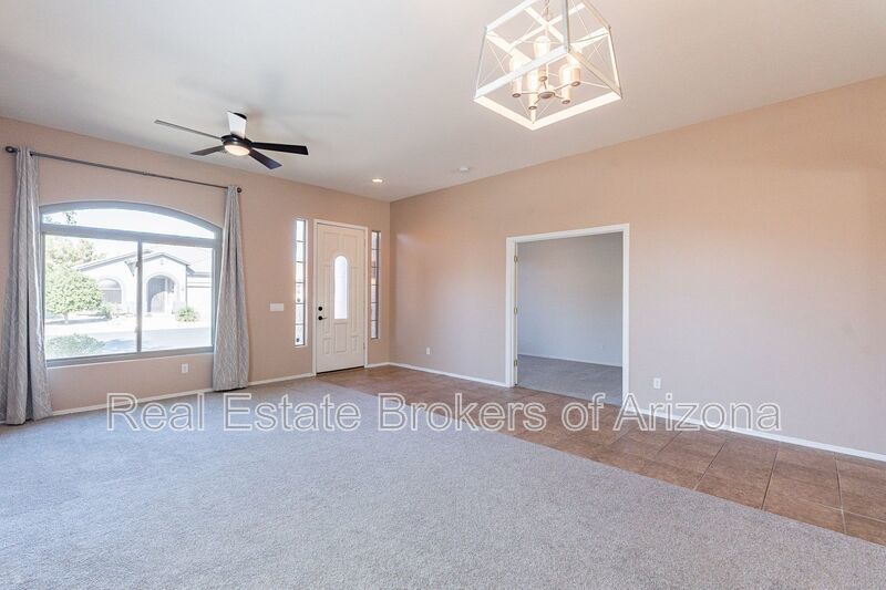 4-Bedroom Pool Home Minutes from Arrowhead Shopping & Dining property image