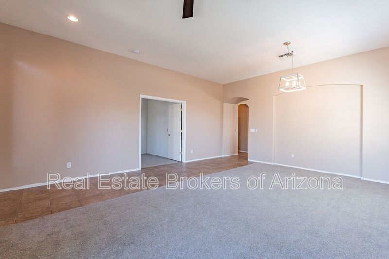 4-Bedroom Pool Home Minutes from Arrowhead Shopping & Dining property image