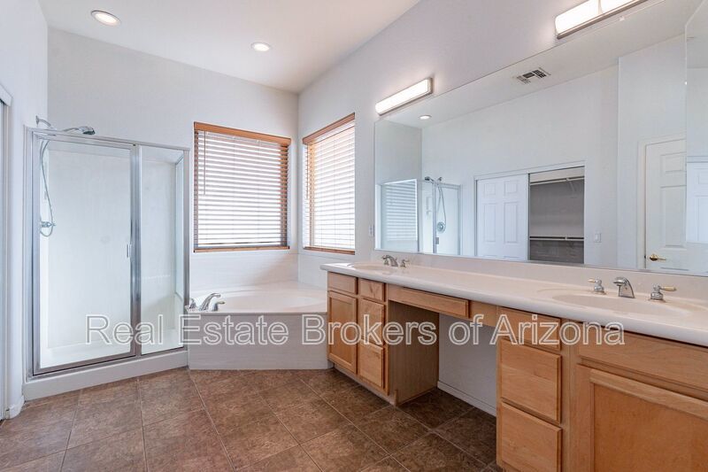 4-Bedroom Pool Home Minutes from Arrowhead Shopping & Dining property image