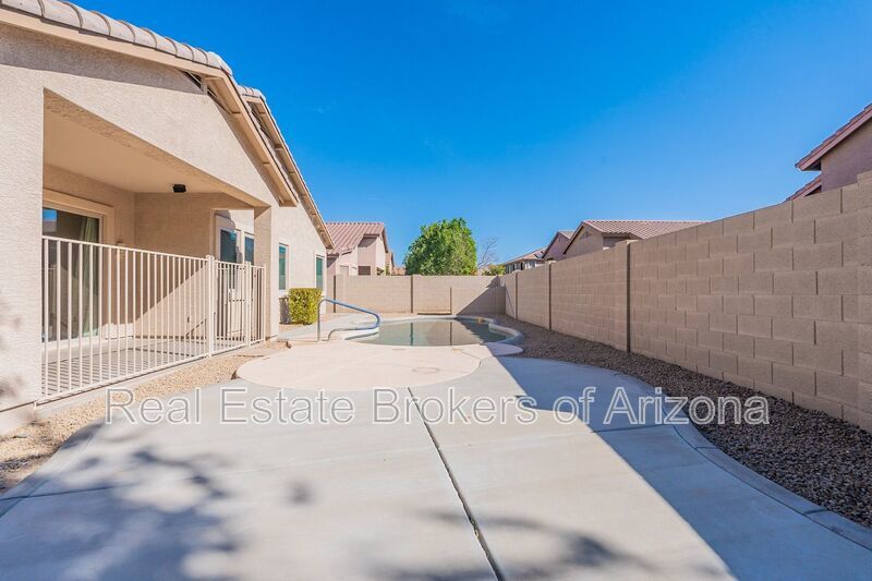 4-Bedroom Pool Home Minutes from Arrowhead Shopping & Dining property image