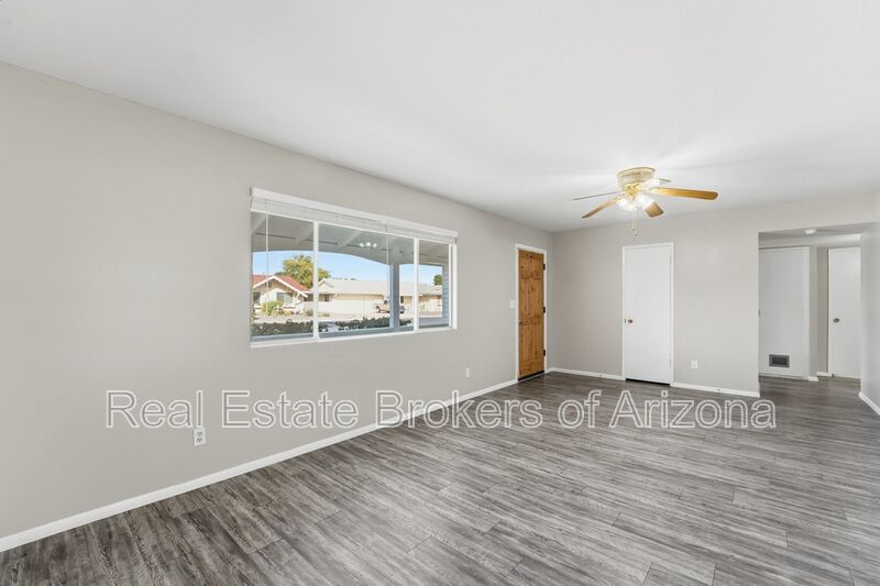 Comfortable 2-Bed Sun City Retreat with Vinyl Flooring & Fresh Paint property image