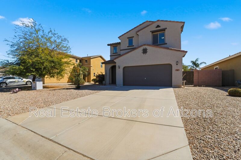 Spacious 4BR Home with Pool Near Parks & Shopping property image