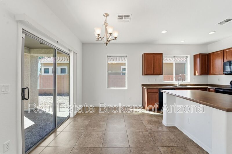 Spacious 4BR Home with Pool Near Parks & Shopping property image