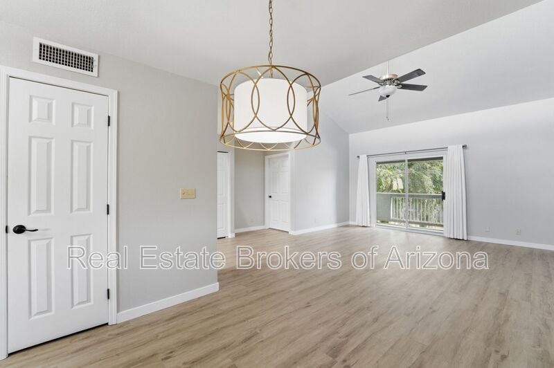 Fully Updated 2 Bed Mesa Condo | Quartz Counters + Pool & Spa property image