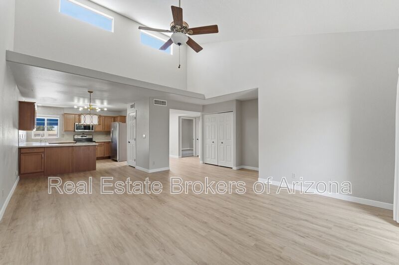 Fully Updated 2 Bed Mesa Condo | Quartz Counters + Pool & Spa property image