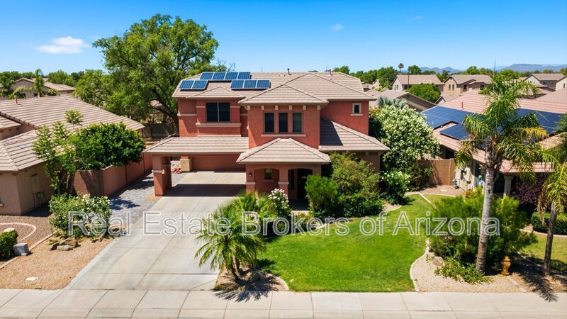 Luxury Gilbert Rental | Pool, 4-Car Garage, Solar + BBQ Setup property image