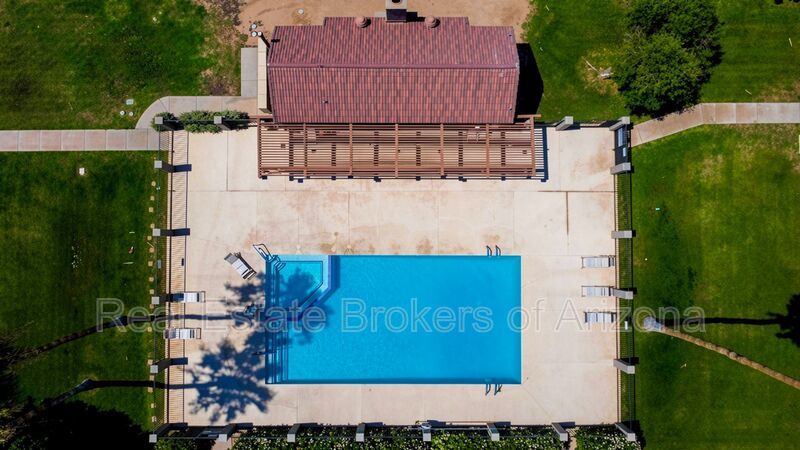 Stylish Dobson Glen Townhome | Updated Kitchen, Loft & Pool Access property image