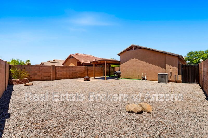 Live in Rancho El Dorado | Spacious 3 Bed Near Golf & Parks property image