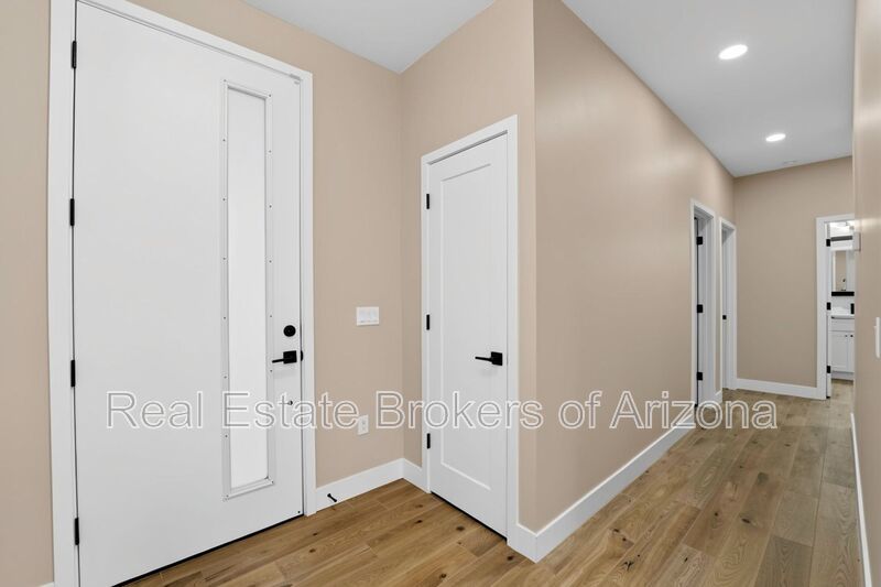 NO HOA! 2024 Build w/ RV Gate, Quartz Kitchen & 4 Spacious Bedrooms property image