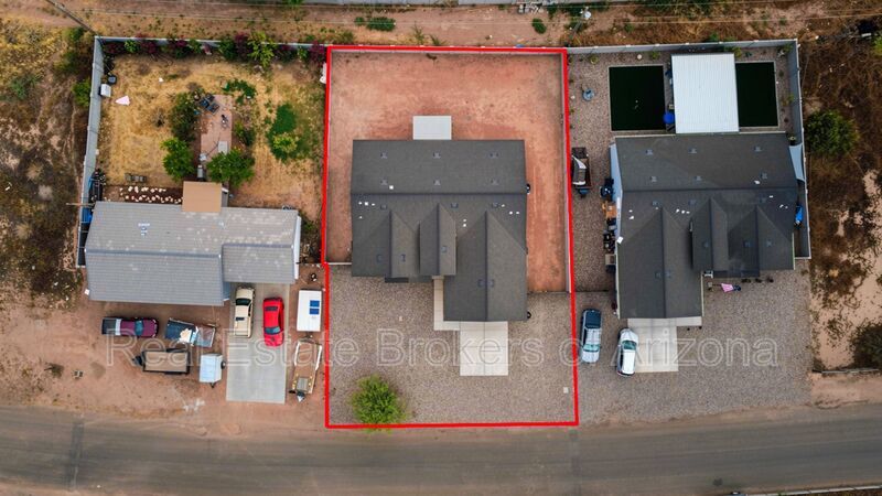 NO HOA! 2024 Build w/ RV Gate, Quartz Kitchen & 4 Spacious Bedrooms property image