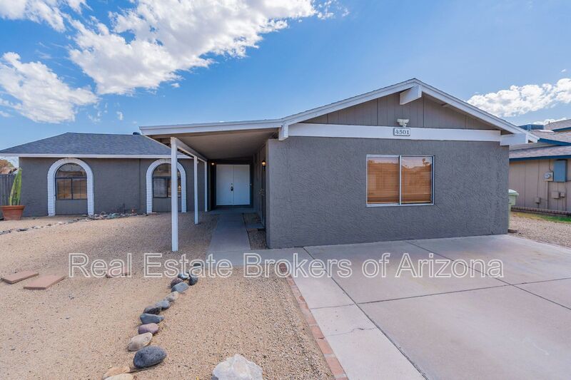 Rare Find in Glendale: 4-Bedroom, 3-Bath w/ POOL & NO HOA property image