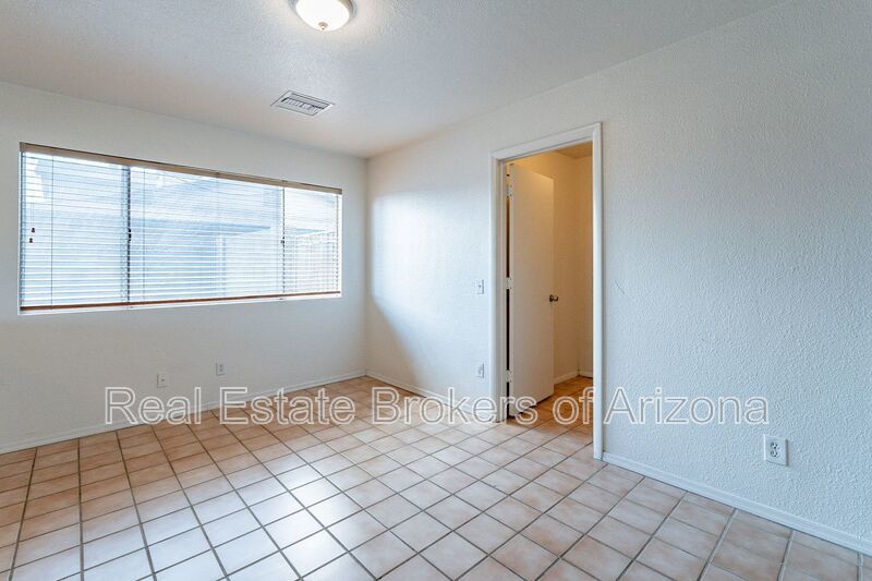 Rare Find in Glendale: 4-Bedroom, 3-Bath w/ POOL & NO HOA property image