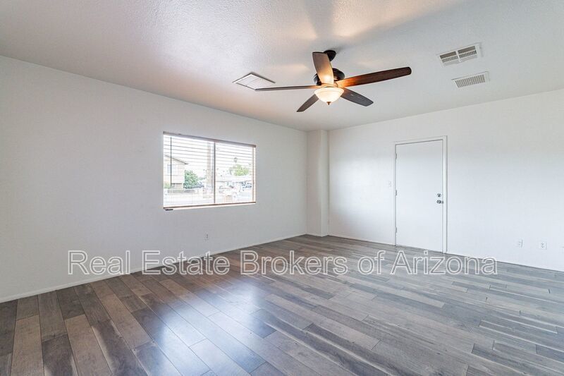 Rare Find in Glendale: 4-Bedroom, 3-Bath w/ POOL & NO HOA property image