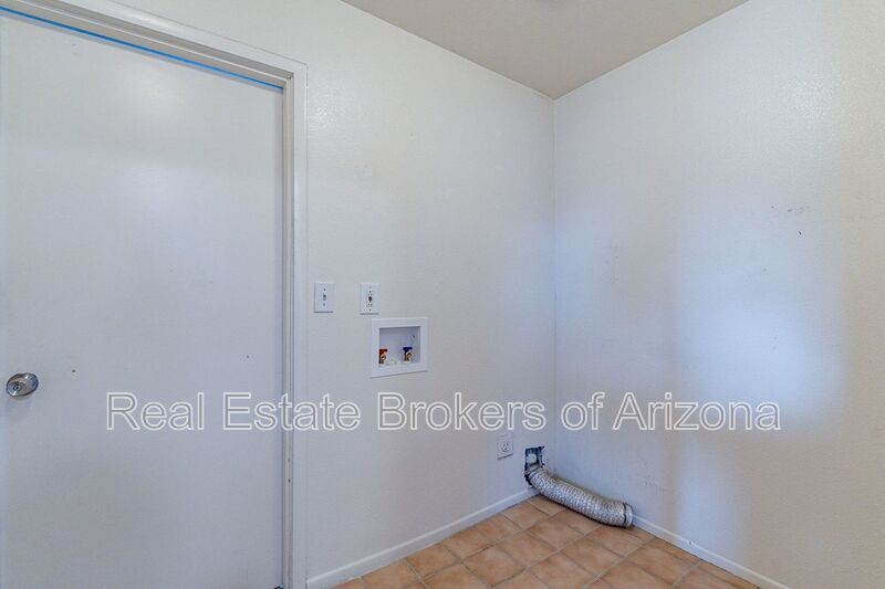 Rare Find in Glendale: 4-Bedroom, 3-Bath w/ POOL & NO HOA property image