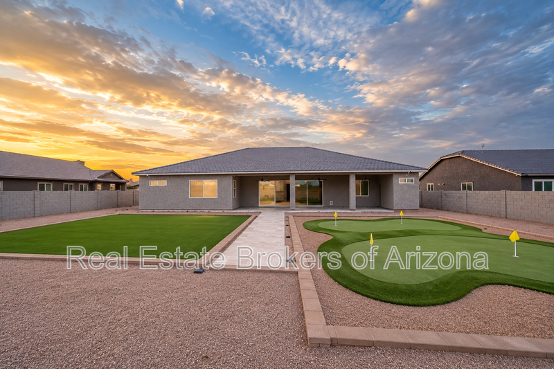 Luxury Estate on 1+ Acre | 6 Beds, Mountain Views & 4-Car Garage property image