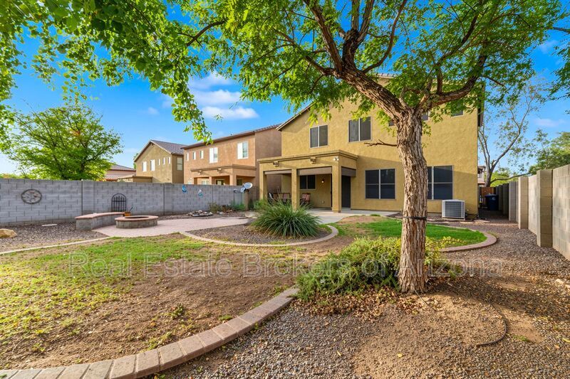Spacious Sun City Home on a Corner Cul-de-Sac Lot with Beautiful Upgrades! property image