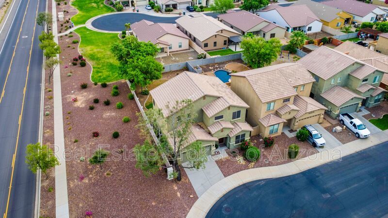 Spacious Sun City Home on a Corner Cul-de-Sac Lot with Beautiful Upgrades! property image