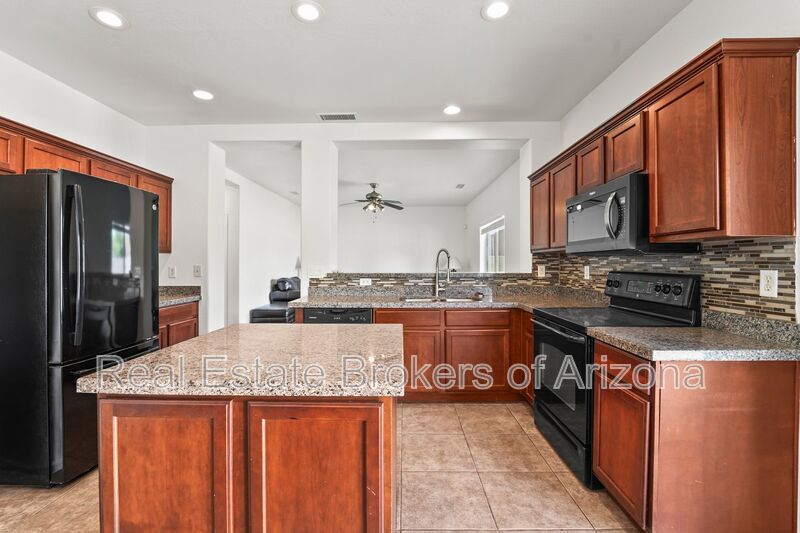 Spacious San Tan Valley Home | 4 Beds, Loft + Grass Backyard property image