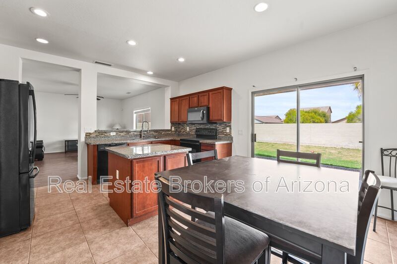 Spacious San Tan Valley Home | 4 Beds, Loft + Grass Backyard property image