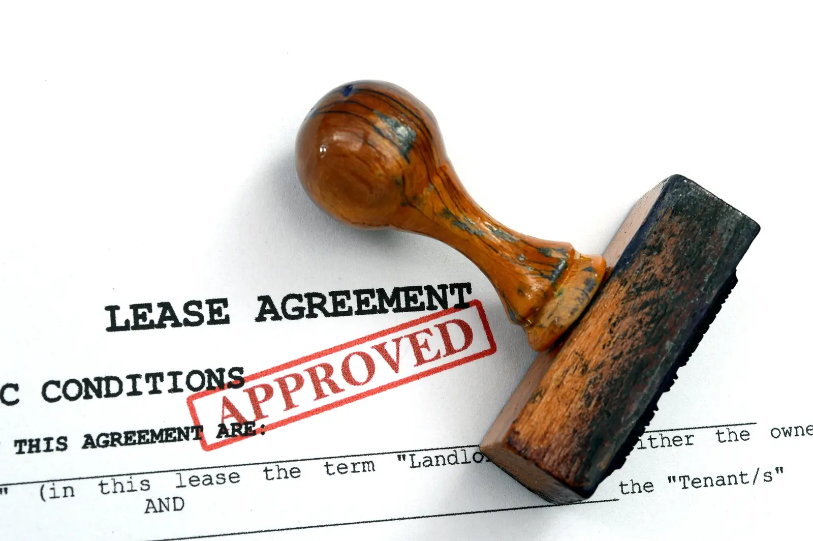 How to Write a Lease Agreement That Protects Your Phoenix Rental Property